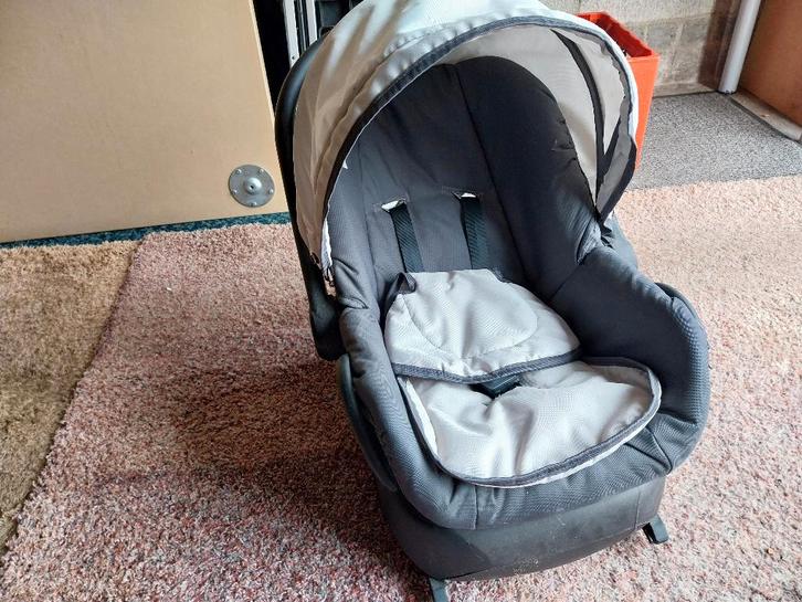 isofix maxi-cosi voor in de auto, Kinderen en Baby's, Autostoeltjes, Zo goed als nieuw, Maxi-Cosi, 15 t/m 36 kg, Isofix, Ophalen