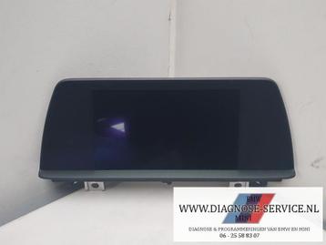BMW 1er F20  2er F22  basis (klein) Navigatie scherm 9322121 beschikbaar voor biedingen