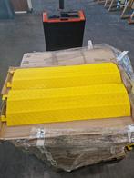 54 nieuwe kabelgoten - kabelbrug - cable covers, Doe-het-zelf en Verbouw, Ophalen, Nieuw