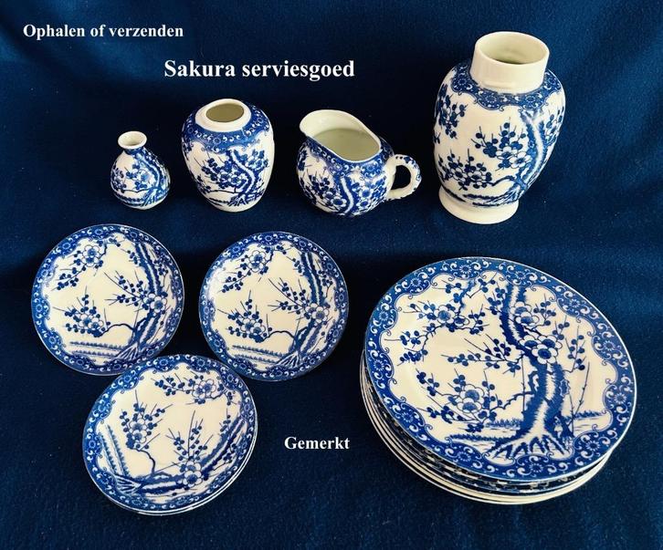 14x Sakura Blossom VANAF € 10 Blauw Wit Japan Gemerkt, Antiek en Kunst, Antiek | Servies los, Ophalen
