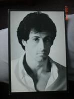 kaart Sylvester Stallone, Ophalen of Verzenden, 1980 tot heden, Ongelopen, Sterren en Beroemdheden