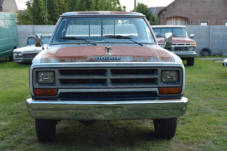 Dodge Power Wagon 5.9L V8 390CID 4X4, Auto's, Dodge, Particulier, RAM 1500, Benzine, SUV of Terreinwagen, Handgeschakeld, Blauw