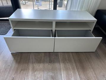 Besta  kast 120 breed met 2 lades hoogglans