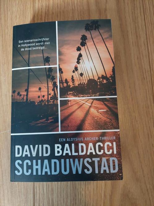 David Baldacci - Schaduwstad, Boeken, Thrillers, Zo goed als nieuw, Nederland, Ophalen of Verzenden
