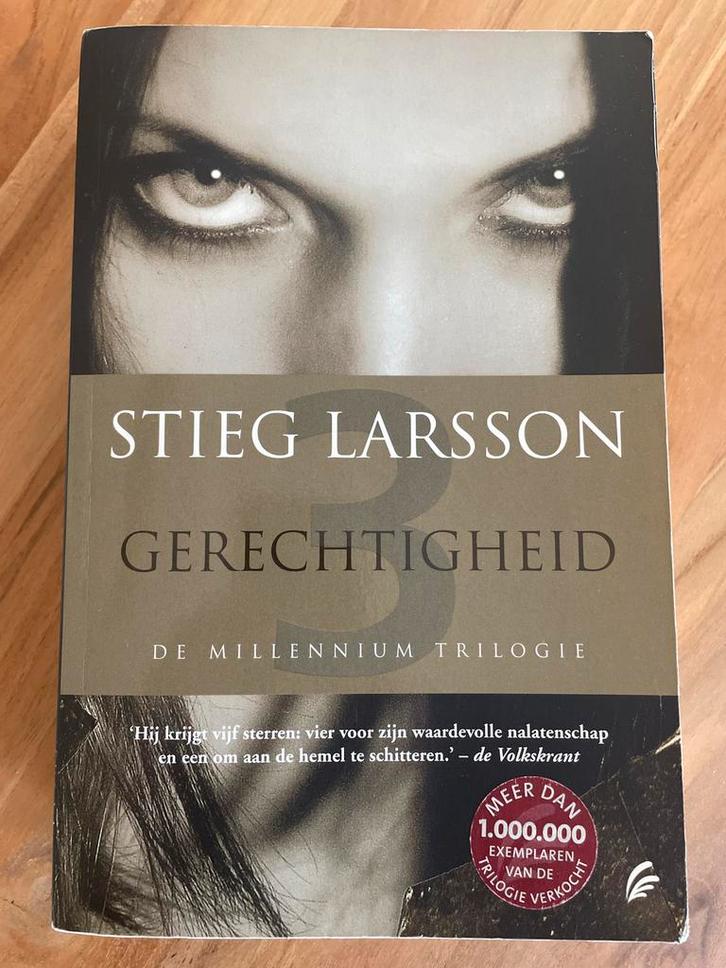 Stieg Larsson - Gerechtigheid (Millennium 3), Boeken, Thrillers, Gelezen, Nederland, Verzenden