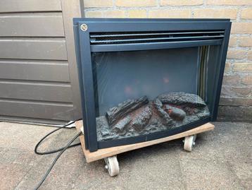 Elektrische Inbouw Sfeerhaard met Verwarming beschikbaar voor biedingen