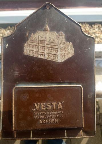 ~1920 Reclame brievenhouder VESTA Maatschappij Arnhem beschikbaar voor biedingen