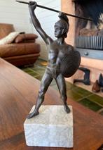 Bronzen krijger op marmer voet, Antiek en Kunst, Antiek | Koper en Brons, Ophalen, Brons