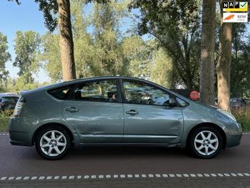 Toyota Prius 1.5 VVT-i HYBRID!APK!KOOPJEE! beschikbaar voor biedingen