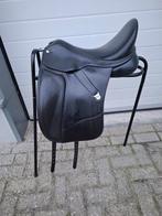 (Sale)!!! Bates dressuurzadel 17.5, Dieren en Toebehoren, Dressuur, Ophalen of Verzenden, Zo goed als nieuw