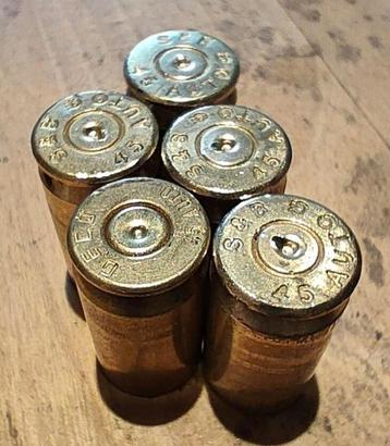 5 LEGE hulzen in het kaliber 45ACP beschikbaar voor biedingen