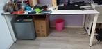 In hoogte verstelbaar bureau, Huis en Inrichting, Bureaus, Ophalen, In hoogte verstelbaar, Zo goed als nieuw, Bureau