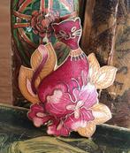 Broche van emaille - oosterse kat, Overige materialen, Overige kleuren, Ophalen of Verzenden, Zo goed als nieuw