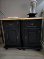 Luxe Set nachtkastjes massief hout prachtig, Huis en Inrichting, Kasten | Ladekasten, Minder dan 50 cm, Gebruikt, 1 of 2 laden