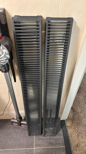 5 Tal CD rek, meen Ikea beschikbaar voor biedingen