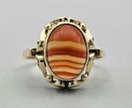 Gouden antieke ring met edelsteen streepagaat. 2025/334., Ophalen of Verzenden, Goud, Ring, Met edelsteen