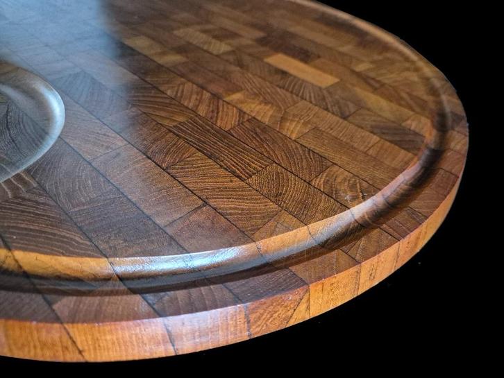 Schtterend vintage Deens design teak Mandalay serving tray, Huis en Inrichting, Woonaccessoires | Dienbladen, Gebruikt, Hout, Rond