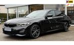 BMW 3-serie 320i M-SPORT / HUD / LEER / LED / NL AUTO !, Auto's, BMW, Automaat, 1998 cc, Achterwielaandrijving, Gebruikt