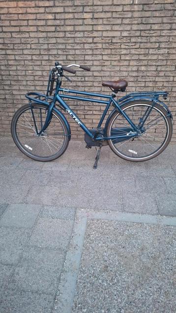 Blauwe altec fiets  beschikbaar voor biedingen