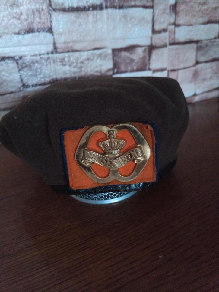 Baret Prinses Irene Brigade 1975 ELO 57, Verzamelen, Militaria | Algemeen, Landmacht, Helm of Baret, Nederland, Ophalen of Verzenden
