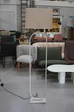 Vloerlamp JAMIRI en lampenkap ovaal Sendai zand Light&Living