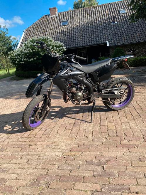 Rieju mrt 50, Fietsen en Brommers, Brommers | Overige merken, Zo goed als nieuw, Ophalen