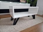 gelakt - een prachtige en luxe tafel voor de woonkamer, Ophalen, Nieuw, Vierkant, Minder dan 50 cm