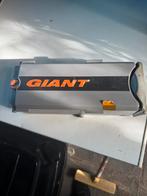 Giant gereviseerd, Ophalen of Verzenden, Zo goed als nieuw