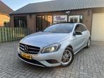 Mercedes-Benz A-Klasse 180 Ambition Xenon Panodak Automaat, 65 €/maand, Gebruikt, 4 cilinders, Leder en Stof