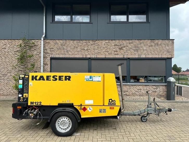 Kaeser M122 Deutz 11.1 m3 / min 7 Bar 83 kW Mobiele Diesel C, Zakelijke goederen, Machines en Bouw | Pompen en Compressoren, Ophalen of Verzenden
