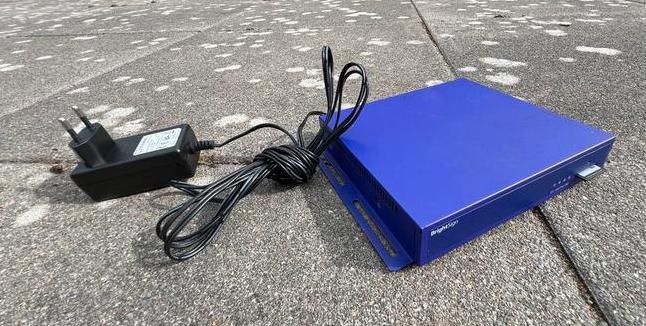 Brightsign HD110 mediaplayer (digital signage), Audio, Tv en Foto, Mediaspelers, Zo goed als nieuw, Zonder harde schijf, HDMI