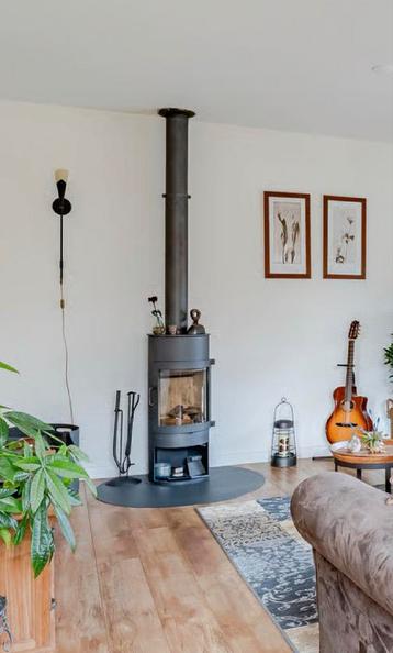 Dik Geurts Houtkachel + Accessoires - Weinig Gebruikt beschikbaar voor biedingen