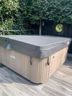 Wellis Samoa Jacuzzi, Tuin en Terras, Bubbelbaden en Hottubs, Ophalen of Verzenden, Gebruikt, Afdekzeil, Vast