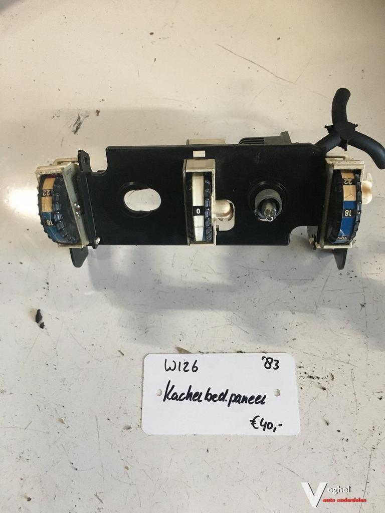 Mercedes W126  Kachelbedieningspaneel 1983, Gebruikt, -, -, Ophalen of Verzenden