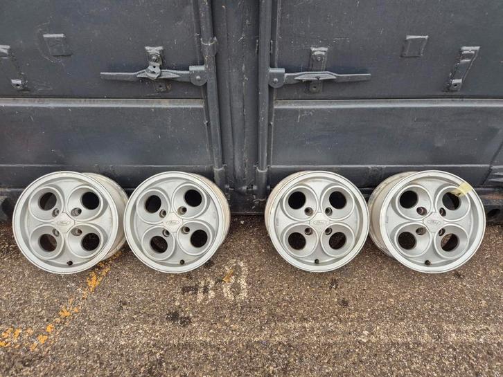 Originele Ford Escort XR3i mk3 velgen & RS 2000 mk2, Auto-onderdelen, Banden en Velgen, Ophalen