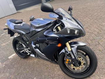 Yamaha yzf R1 2005 beschikbaar voor biedingen