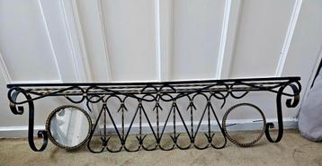 Antieke wand kapstok met spiegel beschikbaar voor biedingen