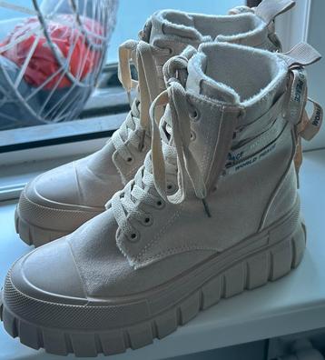 Zgan laarsjes, boots maat 37 taupe kleur beschikbaar voor biedingen
