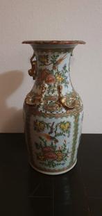 Chinees of Japanse porselein, Antiek en Kunst, Antiek | Vazen, Ophalen of Verzenden