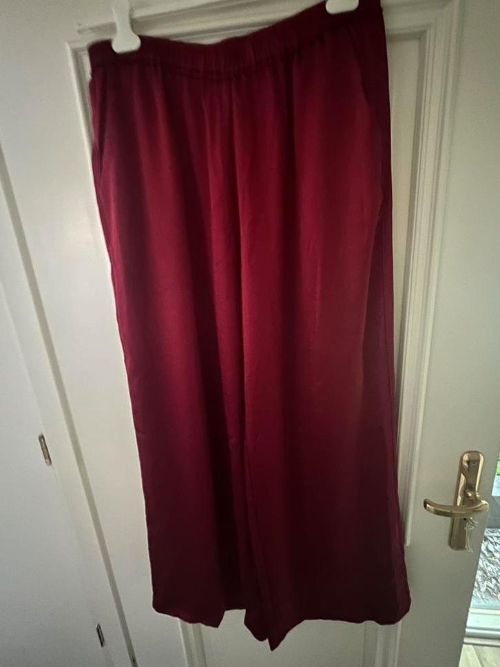 Loavies wijde Bordeaux rode broek xl xxl, Kleding | Dames, Broeken en Pantalons, Nieuw, Maat 46/48 (XL) of groter, Rood, Lang
