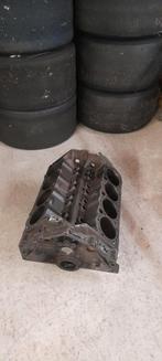 V8 onderblok 5.7 GM schoon,voor tafel of decoratie mancave, Ophalen, Chevrolet