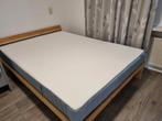 Bed met 2 elektrische lattenbodems 140x200, Huis en Inrichting, Ophalen, Wit, 140 cm, Zo goed als nieuw