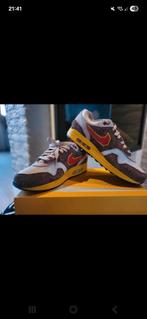 Nike Air Max 1 Donkey Kong Maat 45 - Nieuw!, Ophalen of Verzenden, Nieuw, Nike, Sneakers of Gympen