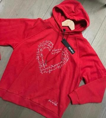 Juul & Belle heart hartje hoody hoodie rood maat S beschikbaar voor biedingen