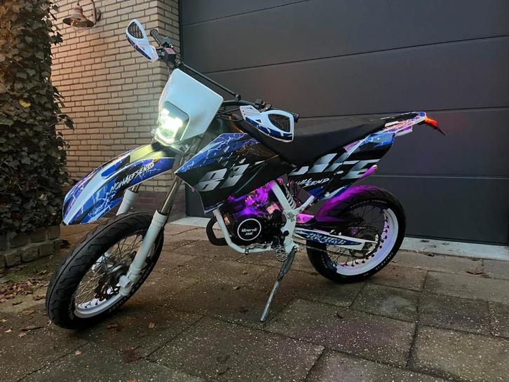 CPI Supermoto volledig custom, Fietsen en Brommers, Brommers | Overige merken, Gebruikt, Maximaal 45 km/u, Ophalen