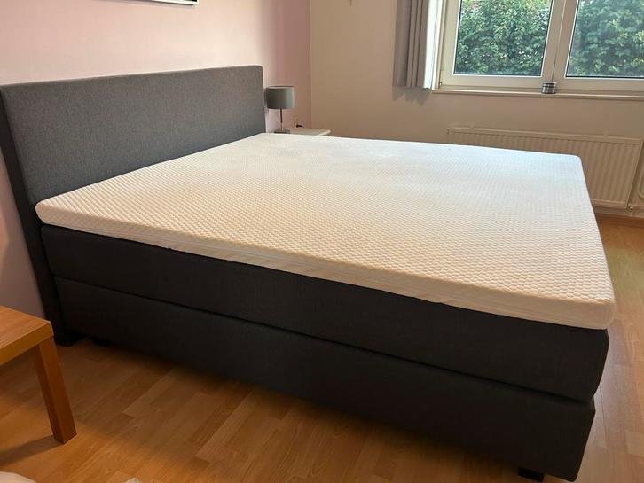 Hypnia Topmatras 180x200 - Zo goed als nieuw!, Huis en Inrichting, Slaapkamer | Matrassen en Bedbodems, Zo goed als nieuw, Matras