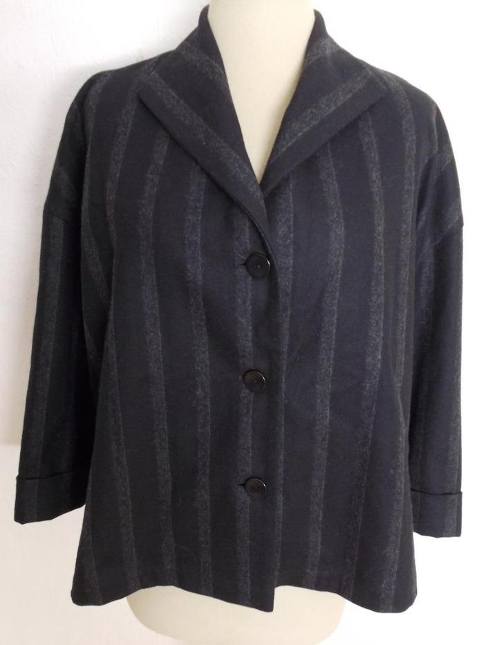 Mooi grijs/zwart 75% wollen top/jasje van Oska! L, Kleding | Dames, Jasjes, Kostuums en Pakken, Zo goed als nieuw, Jasje, Maat 46/48 (XL) of groter