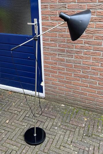 Leuke Anvia Hengellamp ( vintage retro mid century dutch ) beschikbaar voor biedingen