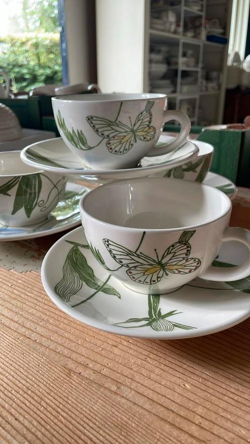 Gien LIBELLULES kop en schotel, Huis en Inrichting, Keuken | Servies, Kop(pen) en/of Schotel(s), Overige stijlen, Ophalen of Verzenden