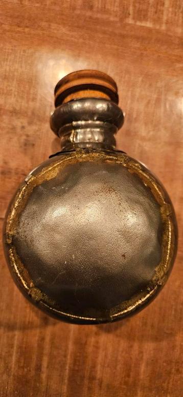 Antieke Indonesische Waterkruik beschikbaar voor biedingen